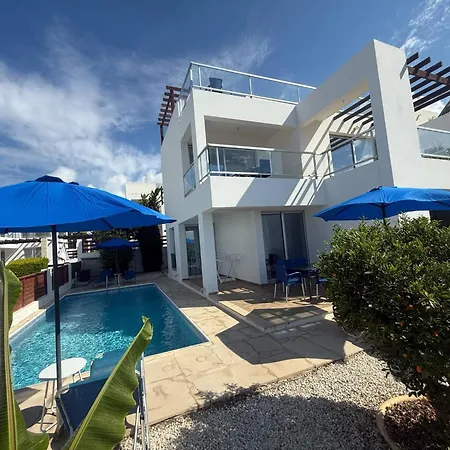 Aqua Sunrise 1km From With Sea Views