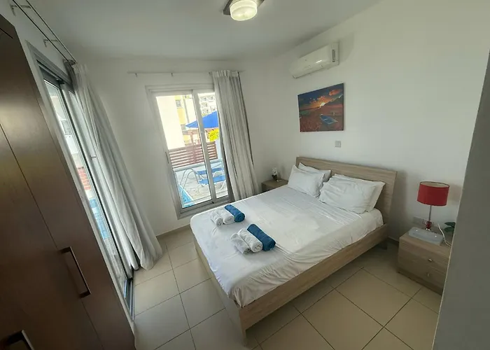 Aqua Sunrise 1km From With Sea Views *