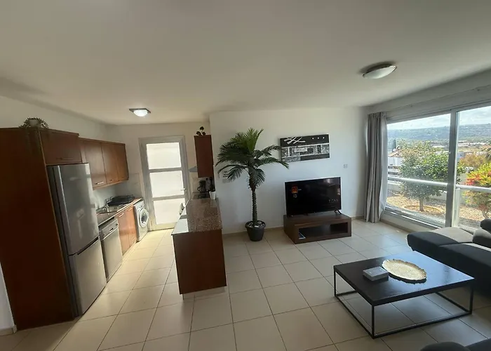 Vila Aqua Sunrise 1km From With Sea Views